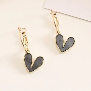 Black Heart Dangle Earrings Stainless Steel Dainty Romantic Minimalist Jewelry